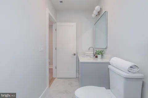 $400,000 | 933 N Street Northwest, Unit 104, Washington, DC 20001