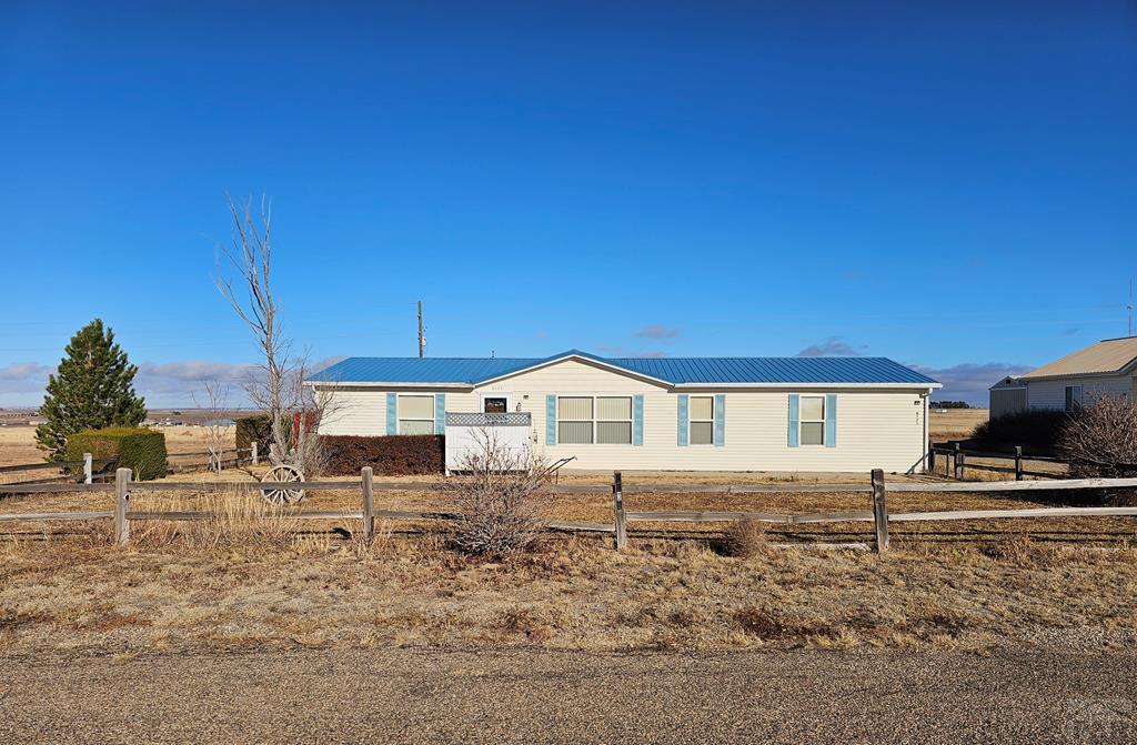 8171 Sunset Ridge Lamar, CO 81052 - Photo 1 of 32