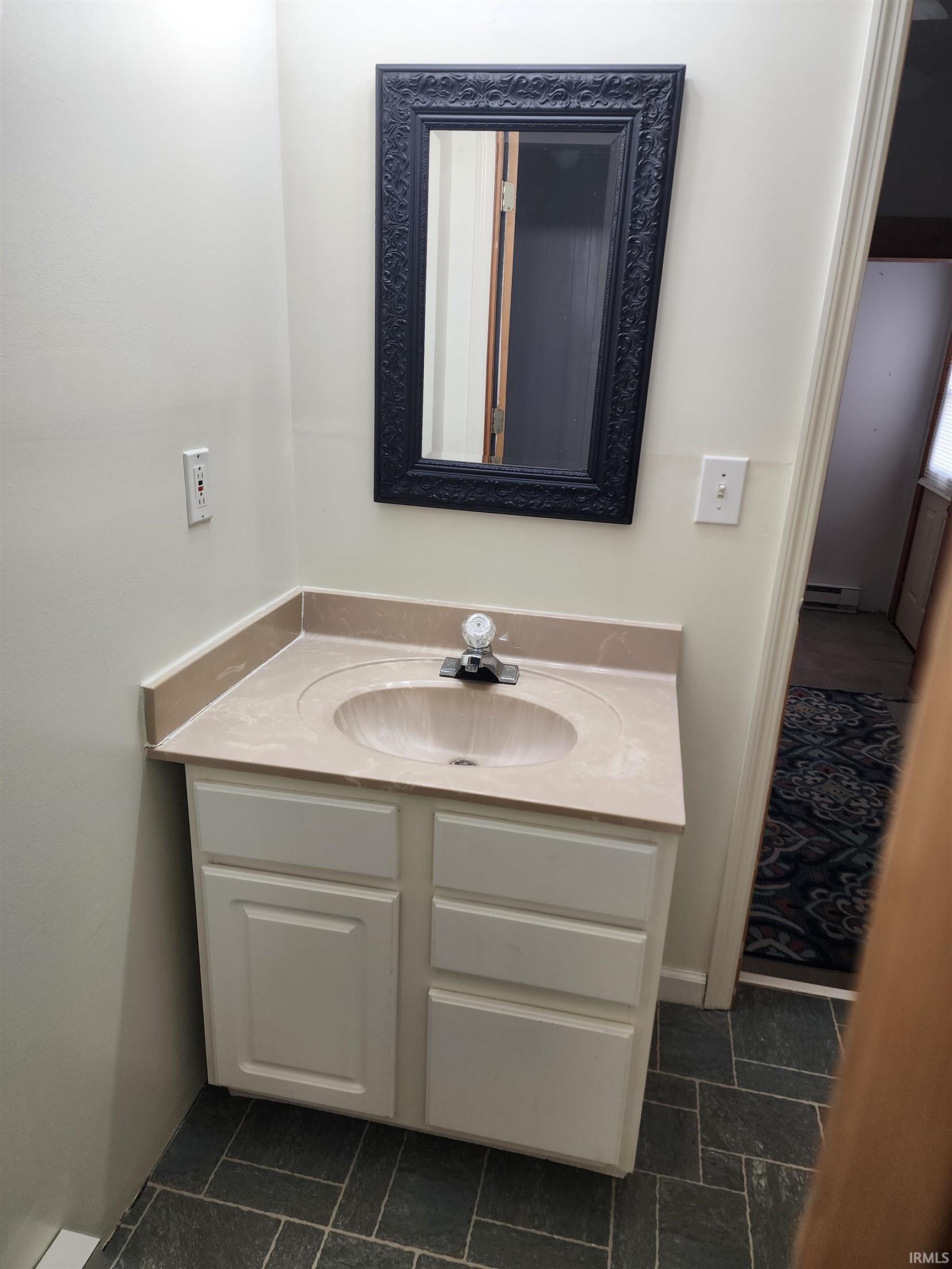 303 Mitchell Street Avoca, IN 47462 - Photo 26 of 30
