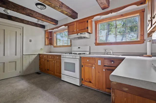 $459,900 | 7 Goodrich Falls Road, Bartlett, NH 03838