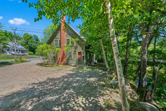 $459,900 | 7 Goodrich Falls Road, Bartlett, NH 03838