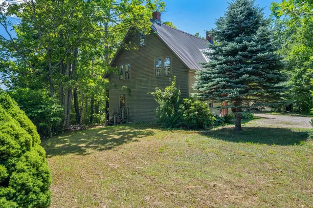 $419,000 | 7 Goodrich Falls Road, Bartlett, NH 03838