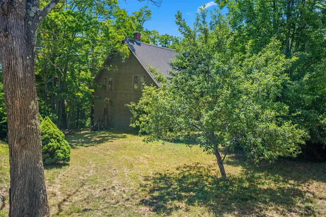 $459,900 | 7 Goodrich Falls Road, Bartlett, NH 03838