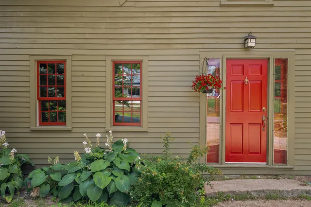 $419,000 | 7 Goodrich Falls Road, Bartlett, NH 03838