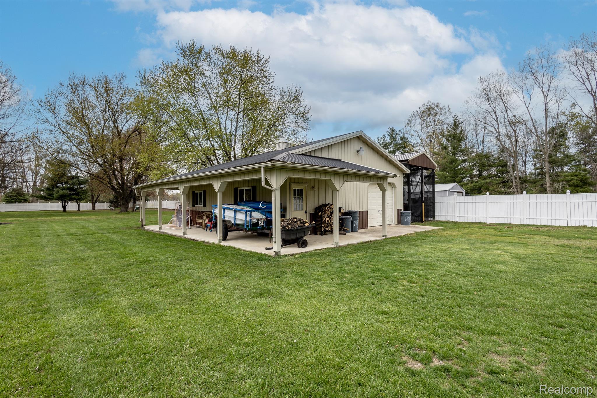 35294 Ash Road New Boston, MI 48164 - Photo 36 of 49 Gallery Image 36
