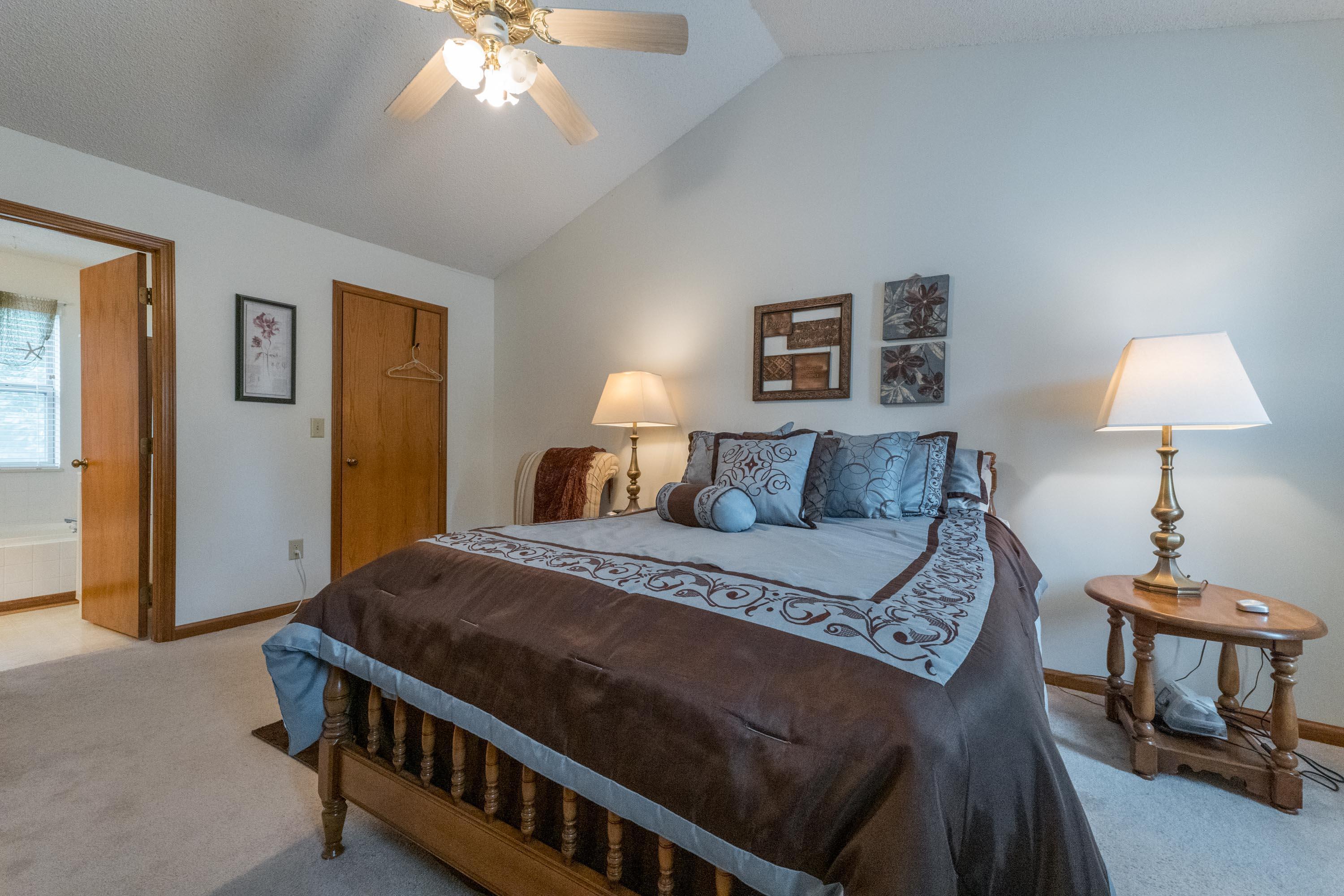 664 Ridenour Road Columbus, OH 43230 - Photo 35 of 77 032P1703941