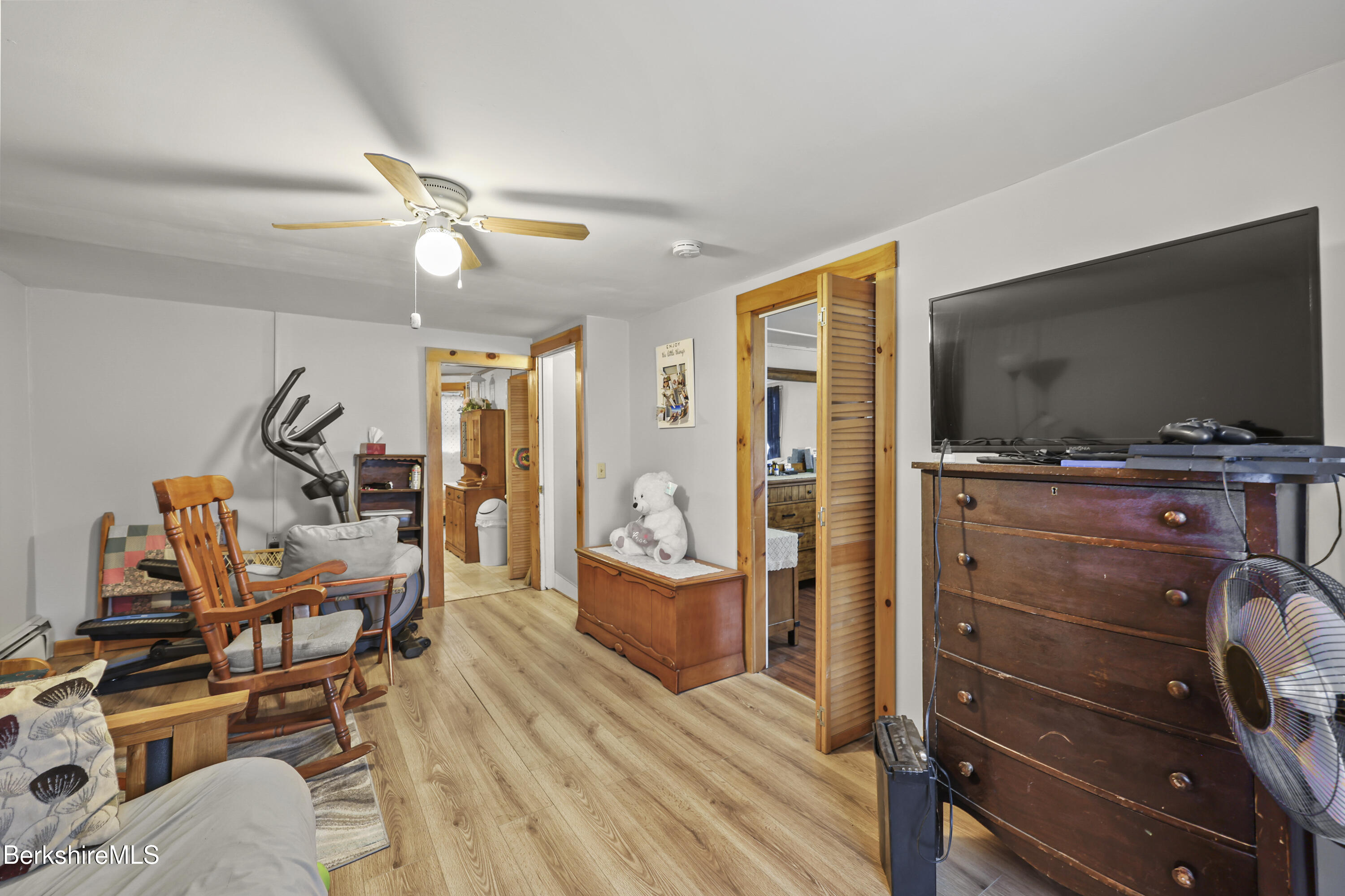 2 Horn Place Adams, MA 01220 - Photo 18 of 42 90 Second Floor Landing