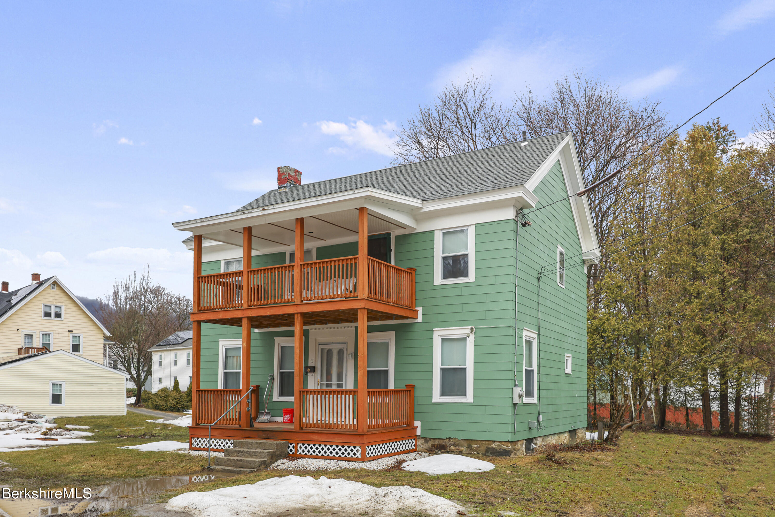 2 Horn Place Adams, MA 01220 - Photo 2 of 42 10 Exterior Front