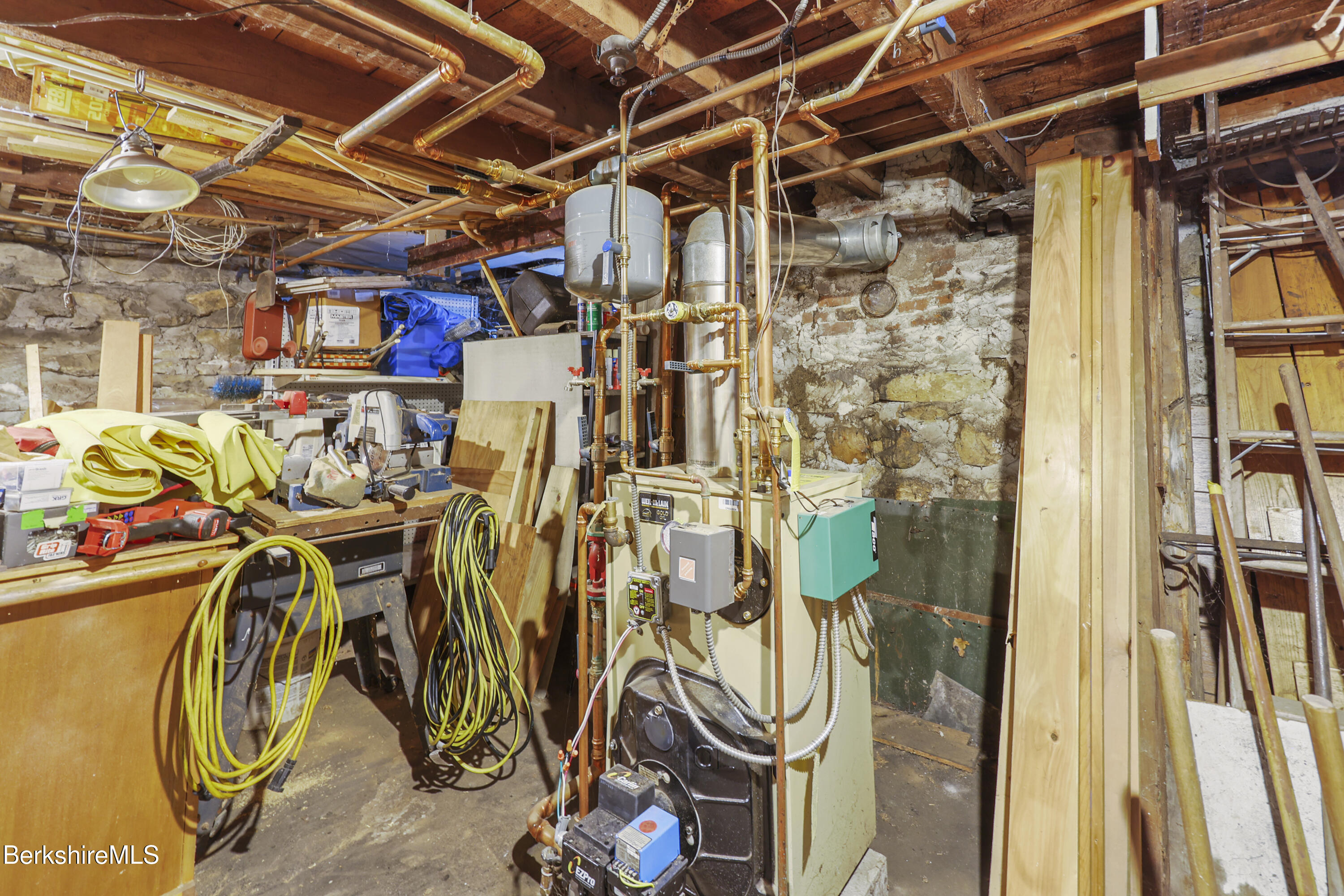 2 Horn Place Adams, MA 01220 - Photo 32 of 42 160 Lower Level