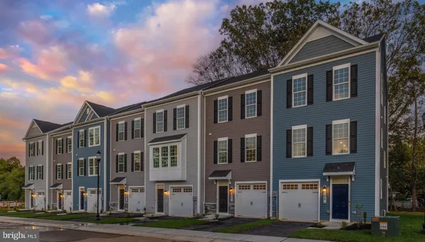 $424,900 | 306 F Baughmans Lane, Frederick, MD 21702