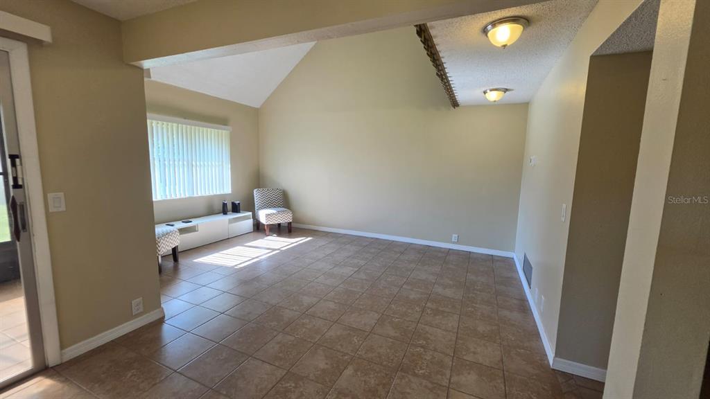 550 Windmeadows Street, Unit 550 Altamonte Springs, FL 32701 - Photo 17 of 35