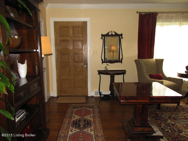 314 Oread Road Louisville, KY 40207 - Photo 4 of 27 4-LR door