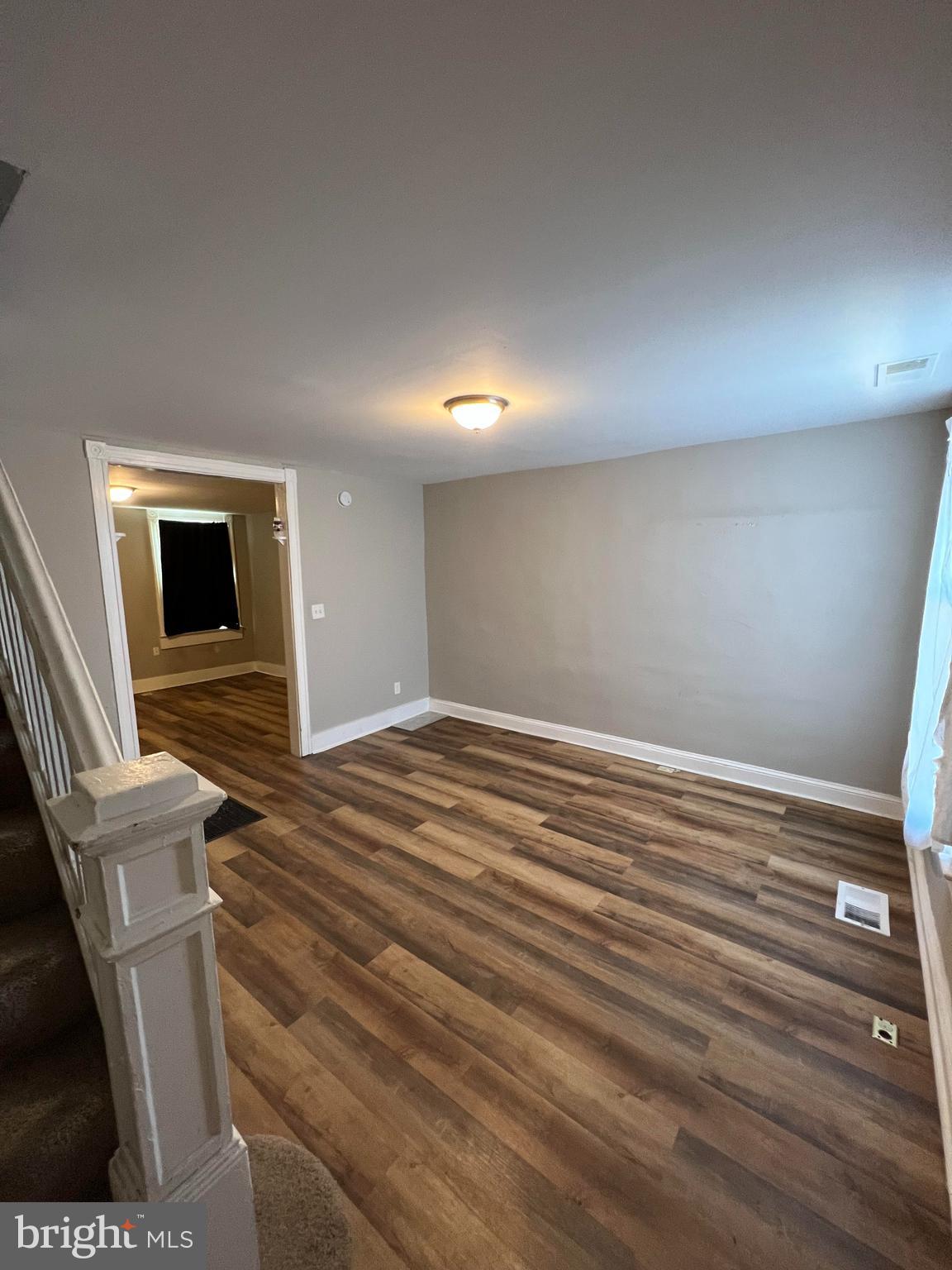 3006 Mathews Street Baltimore, MD 21218 - Photo 3 of 12 Living Room