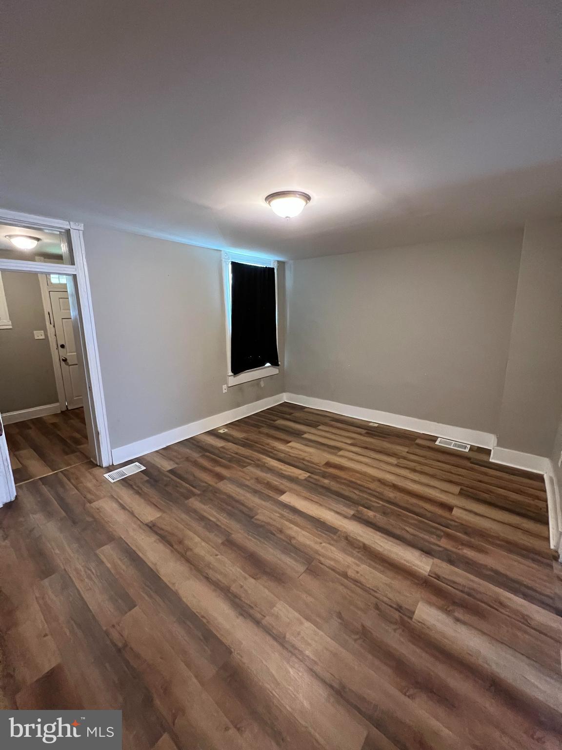 3006 Mathews Street Baltimore, MD 21218 - Photo 4 of 12 Dining Room