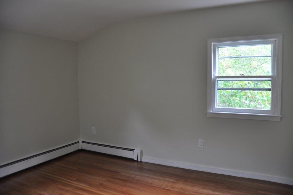 25 Carriage Road Cumberland Foreside, ME 04110 - Photo 16 of 29 Bedroom