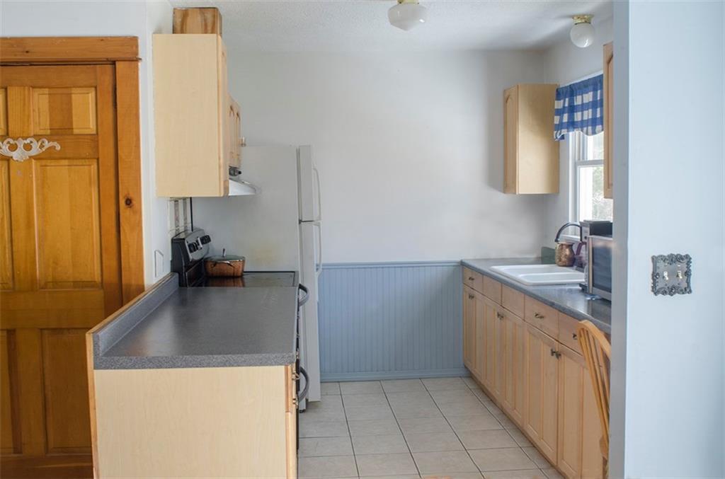 1006 Old Stage Road Woolwich, ME 04579 - Photo 9 of 20 Photo