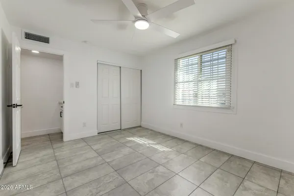 $329,999 | 4620 East Southern Avenue, Phoenix, AZ 85042