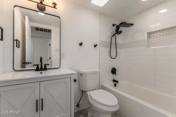 $329,999 | 4620 East Southern Avenue, Phoenix, AZ 85042