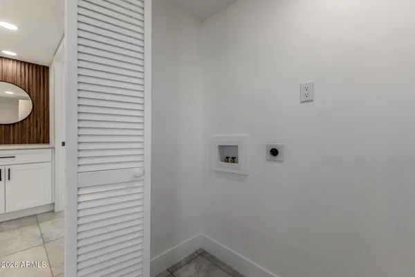 $329,999 | 4620 East Southern Avenue, Phoenix, AZ 85042
