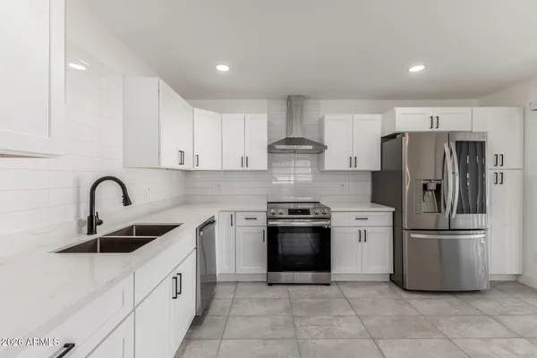 $329,999 | 4620 East Southern Avenue, Phoenix, AZ 85042