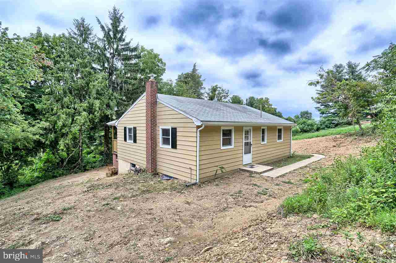 1790 Craley Road Windsor, PA 17366 - Photo 3 of 26