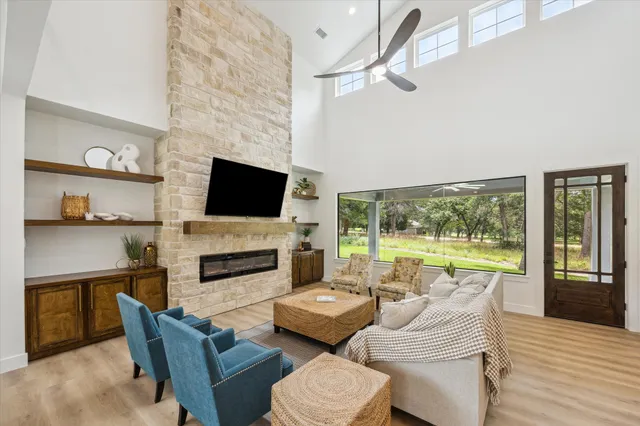 $899,000 | 211 St Andrews Drive, New Ulm, TX 78950