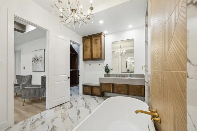 $899,000 | 211 St Andrews Drive, New Ulm, TX 78950