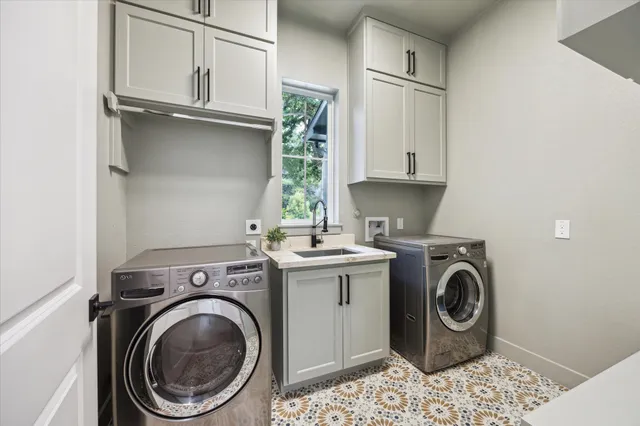 $899,000 | 211 St Andrews Drive, New Ulm, TX 78950