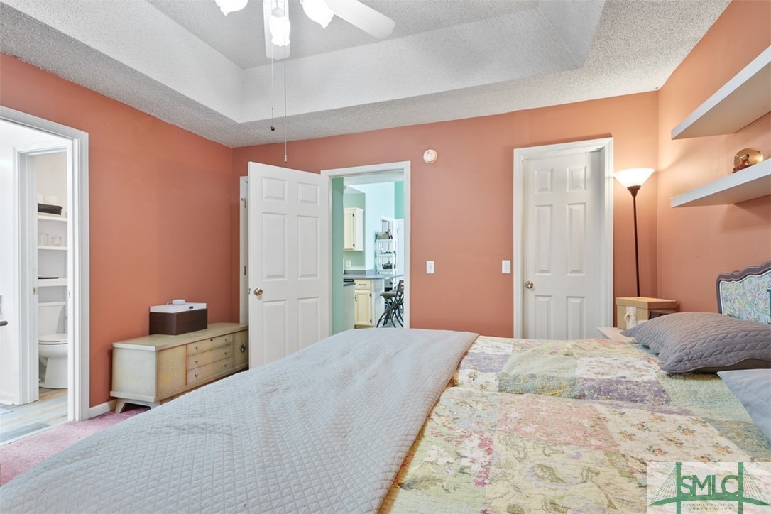 21 Highpoint Court Savannah, GA 31410 - Photo 26 of 37 PRIMARY BEDROOM