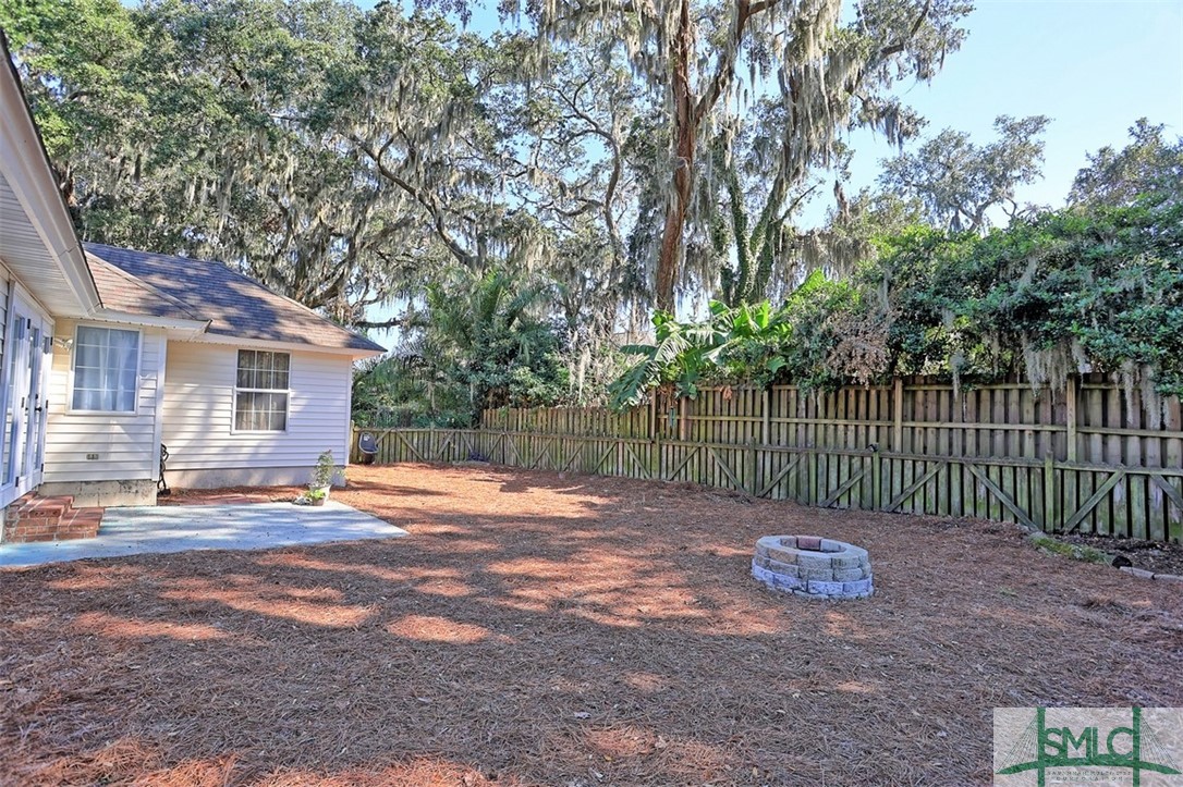 21 Highpoint Court Savannah, GA 31410 - Photo 34 of 37 FENCED BACKYARD