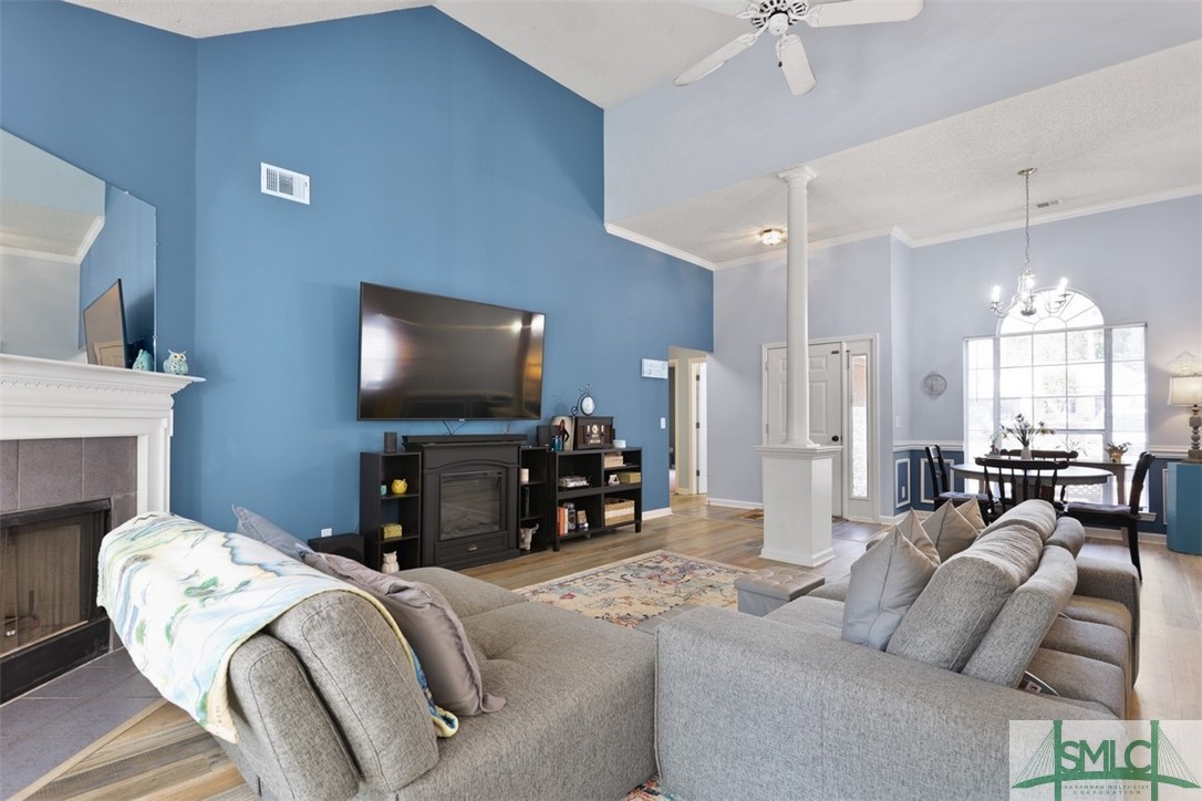 21 Highpoint Court Savannah, GA 31410 - Photo 6 of 37 FAMILY ROOM