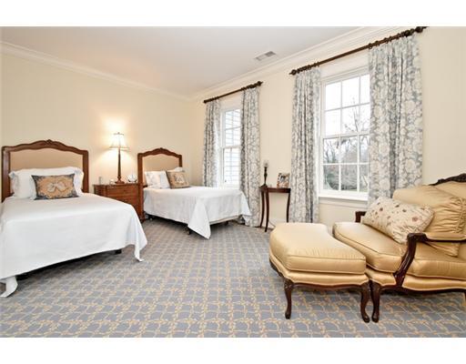 362 Brookside Road Darien, CT 06820 - Photo 20 of 20 a bedroom with two beds and a couch