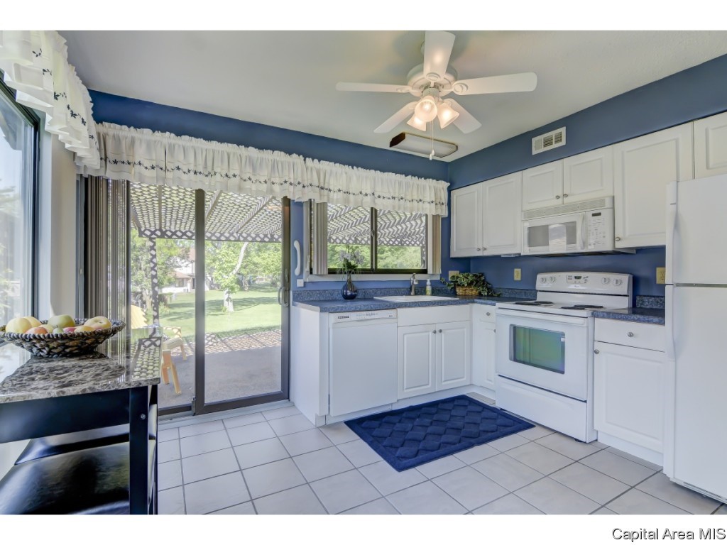62 Trailridge Lane Springfield, IL 62704 - Photo 8 of 28 Gallery Image 8