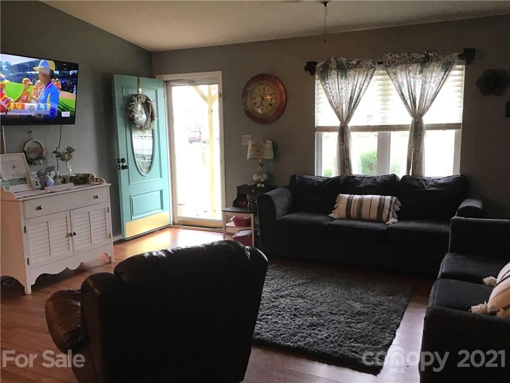 187 Drumstand Road, Unit 17 Stony Point, NC 28678 - Photo 13 of 25 Gallery Image 13