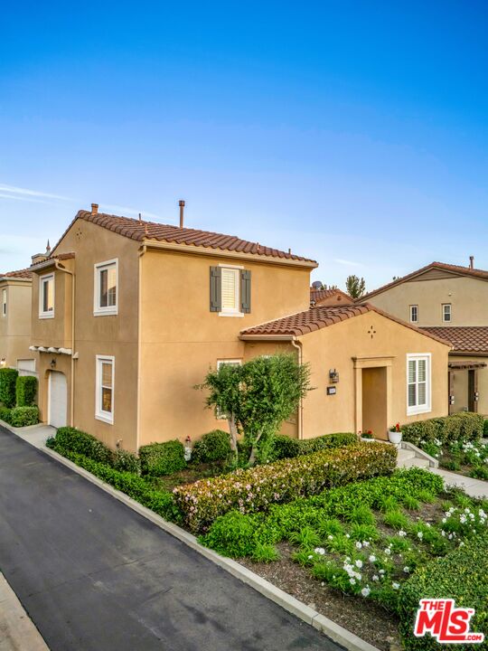 11442 Ghiberti Way Porter Ranch, CA 91326 - Photo 5 of 75