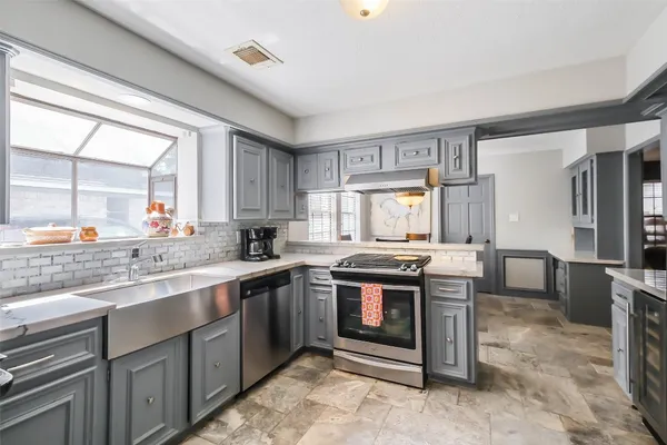 $3,200 | 6906 Pebble Beach Drive, Houston, TX 77069