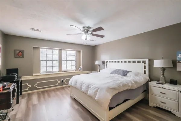 $3,200 | 6906 Pebble Beach Drive, Houston, TX 77069