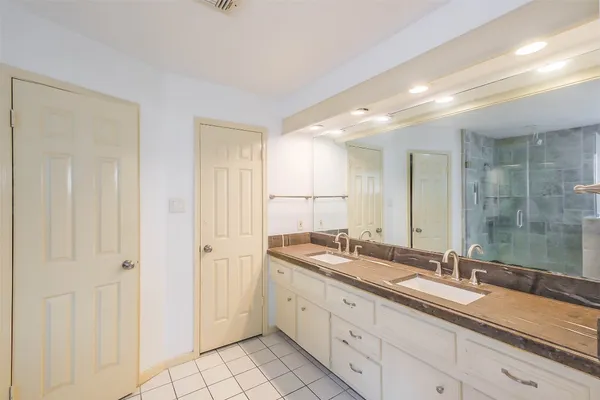 $3,200 | 6906 Pebble Beach Drive, Houston, TX 77069