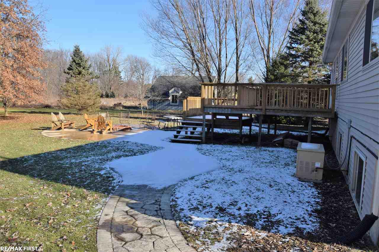 18275 Pratt Road Armada, MI 48005 - Photo 5 of 41