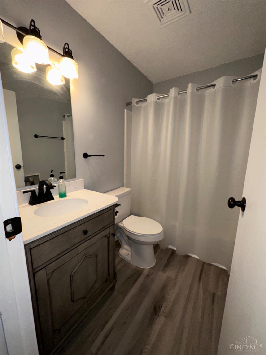 6265 Welcome Road Hillsboro, OH 45133 - Photo 10 of 28 Gallery Image 10