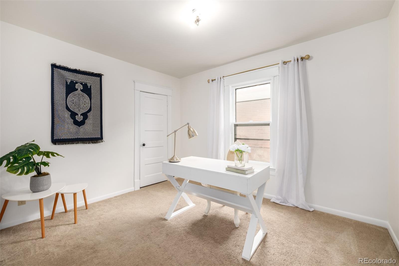 142 Logan Street Denver, CO 80203 - Photo 16 of 29