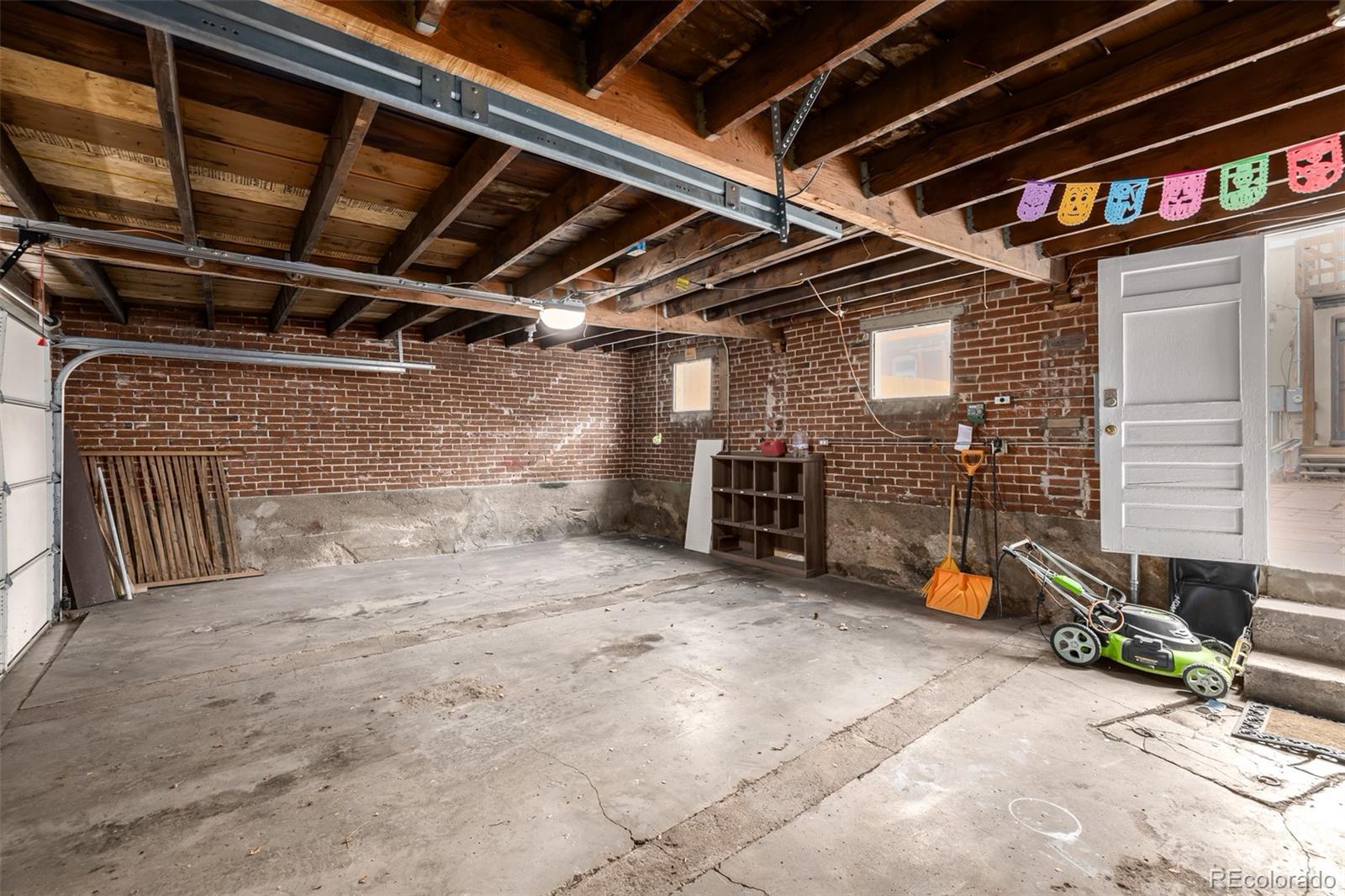 142 Logan Street Denver, CO 80203 - Photo 25 of 29