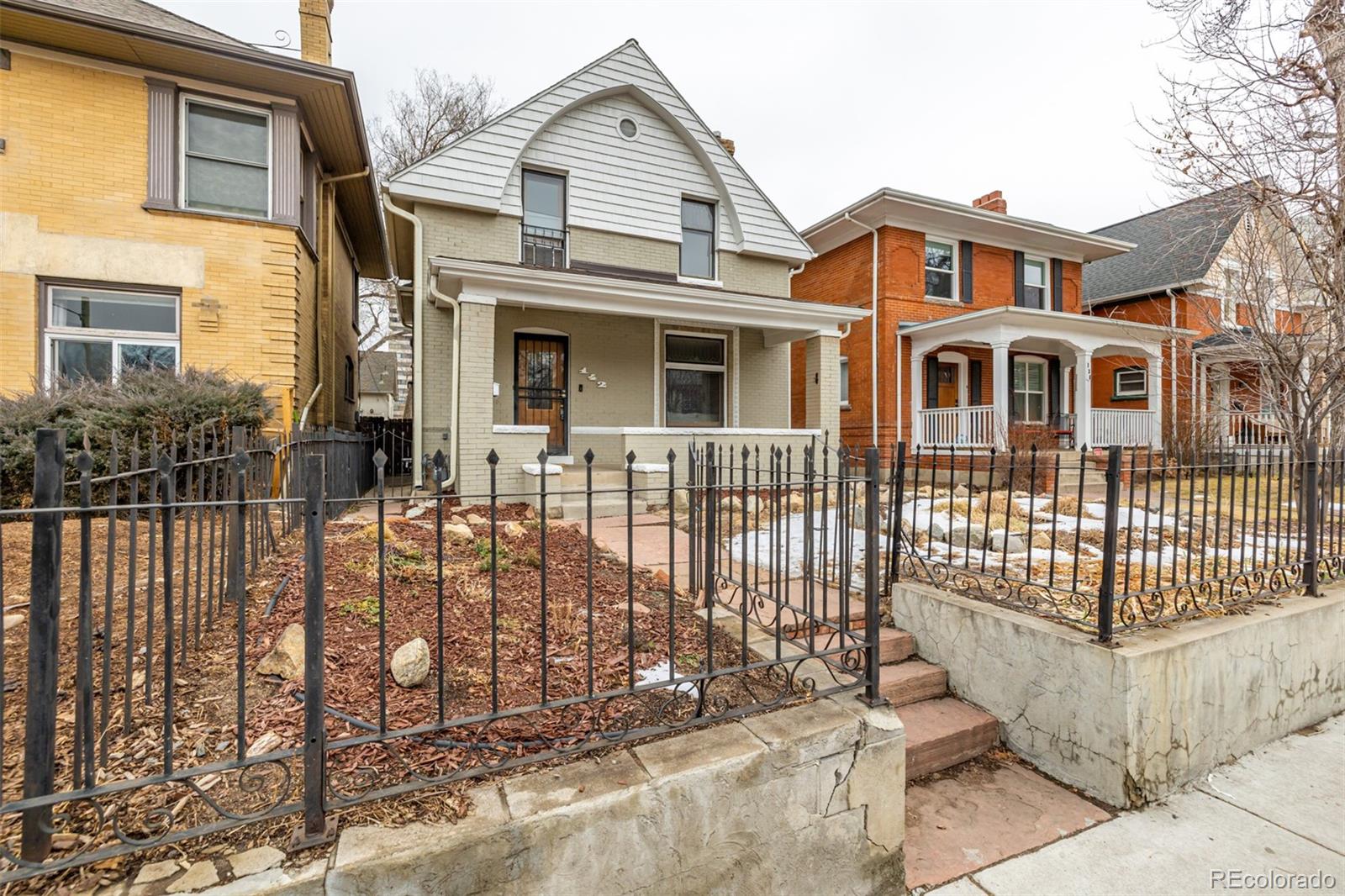 142 Logan Street Denver, CO 80203 - Photo 3 of 29