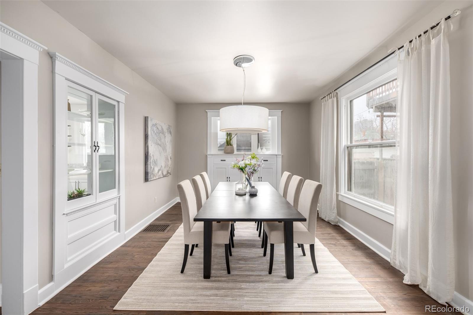 142 Logan Street Denver, CO 80203 - Photo 7 of 29