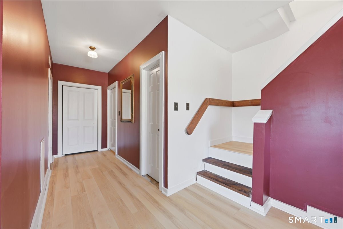 76 Gay Hill Road Montville, CT 06382 - Photo 10 of 22