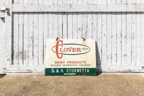 $5,800,000 | 21601 Highway 1, Point Arena, CA 95468