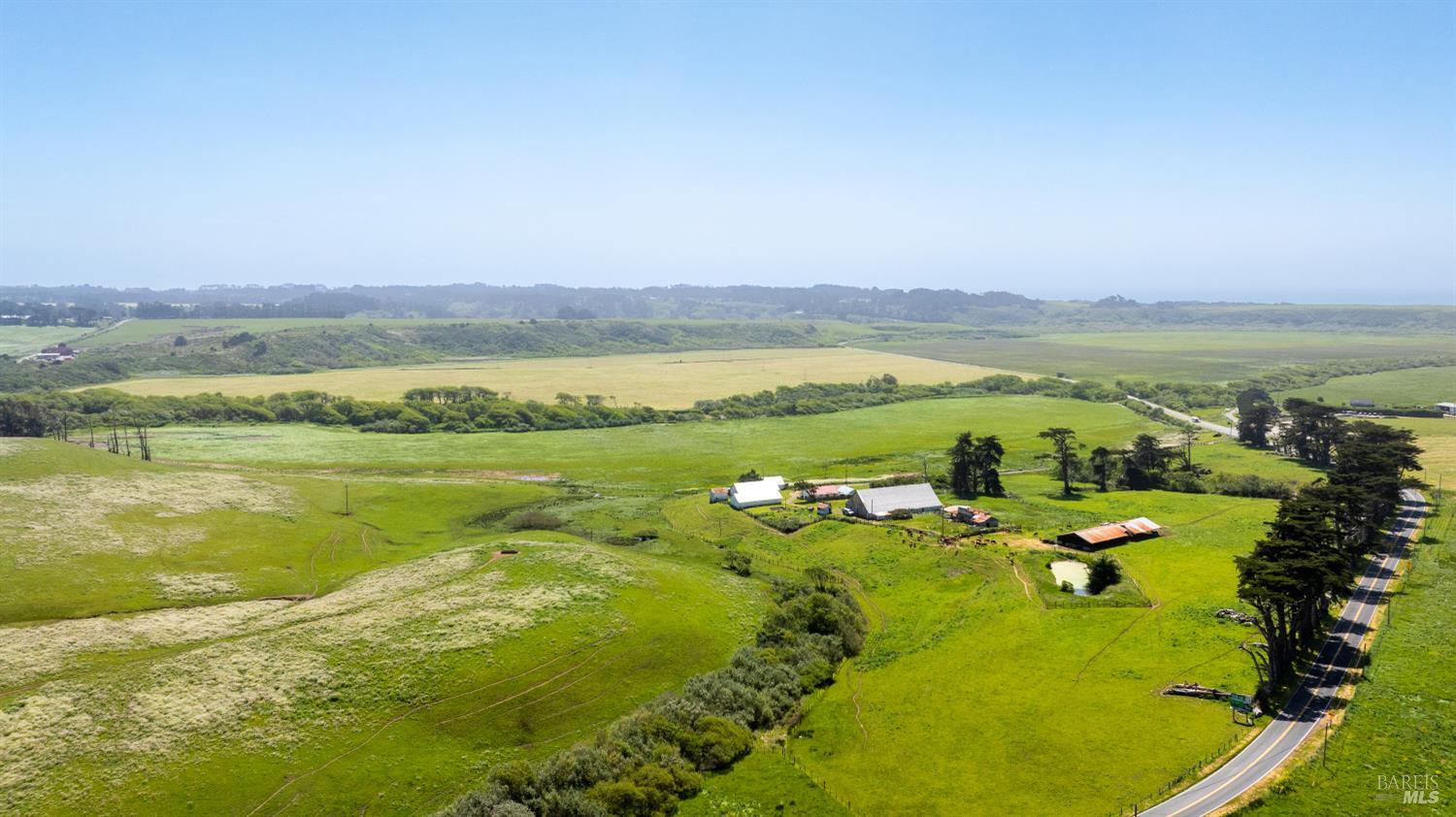 21601 Highway 1 Point Arena, CA 95468 - Photo 37 of 74