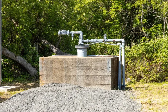 $5,800,000 | 21601 Highway 1, Point Arena, CA 95468