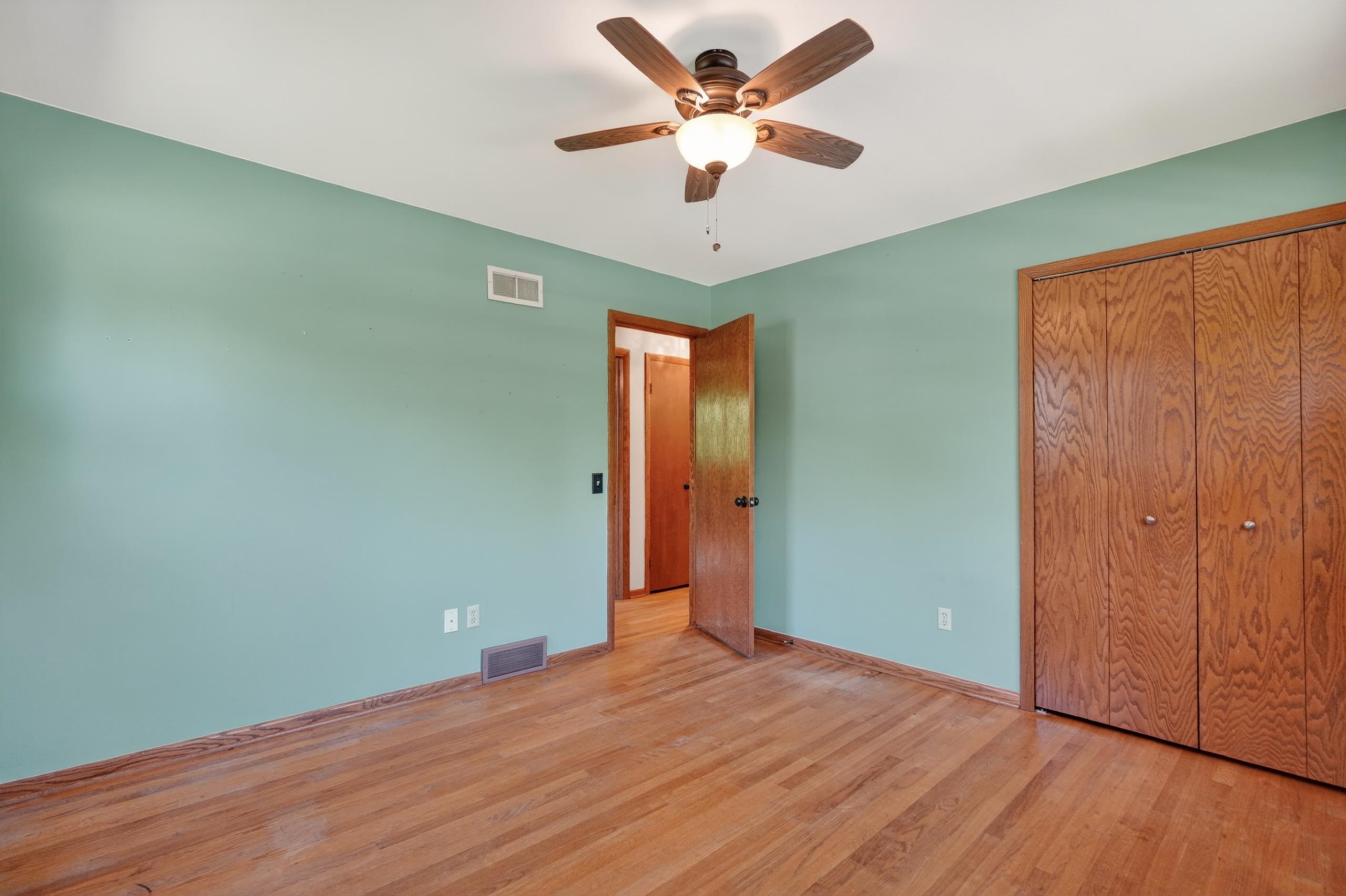 5717 Piping Rock Road Madison, WI 53711 - Photo 25 of 55