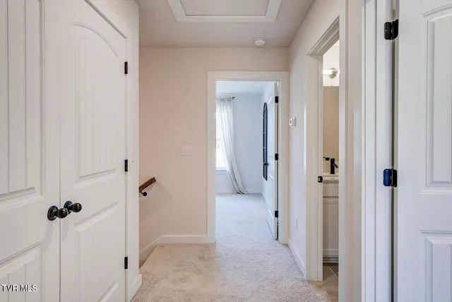 $2,100 | 4165 Gambrel Oaks Street, Blountville, TN 37617